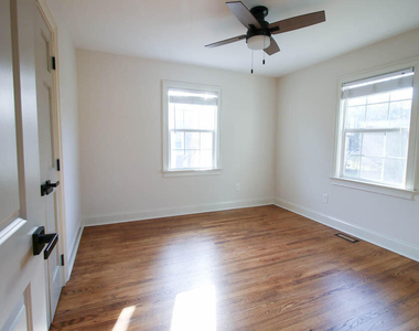 2406 Boswell Road - Photo Thumbnail 20