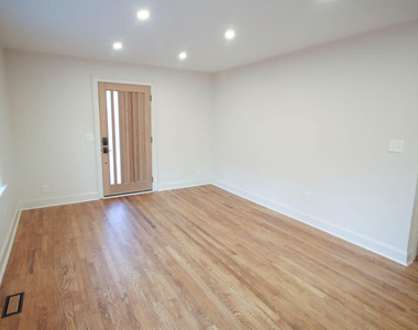 2406 Boswell Road - Photo Thumbnail 2