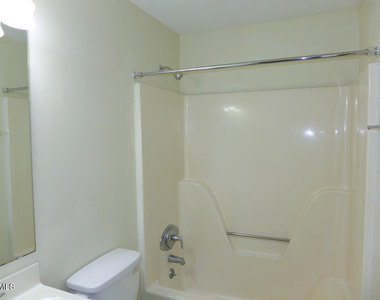 515 S Merritt Mill Road - Photo Thumbnail 10