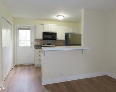 515 S Merritt Mill Road - Photo Thumbnail 5