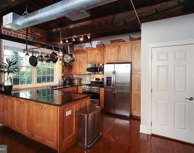 6 Watson Mill Lane - Photo Thumbnail 8