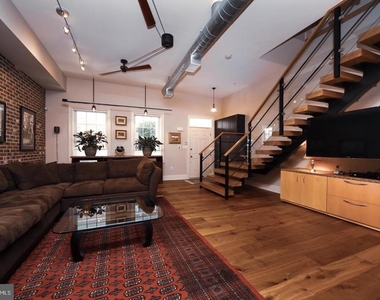 6 Watson Mill Lane - Photo Thumbnail 3