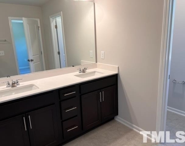 404 Hazy Hls Lane - Photo Thumbnail 13