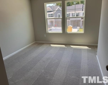 404 Hazy Hls Lane - Photo Thumbnail 9