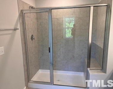 404 Hazy Hls Lane - Photo Thumbnail 11