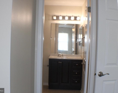2905 Atkinson Place - Photo Thumbnail 12
