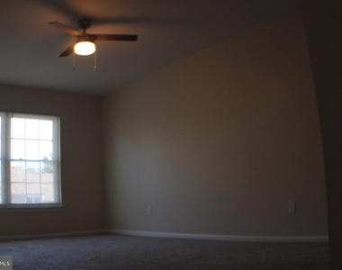 2905 Atkinson Place - Photo Thumbnail 18