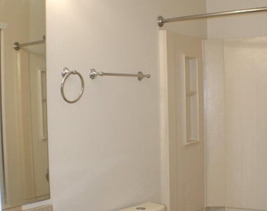 2905 Atkinson Place - Photo Thumbnail 10