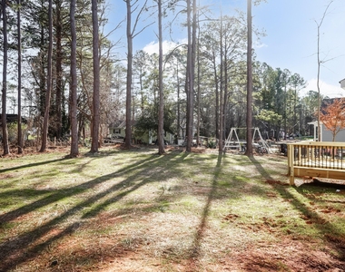 104 Buffalo Drive - Photo Thumbnail 28