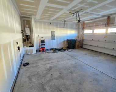 672 Emerald Bay Circle - Photo Thumbnail 51