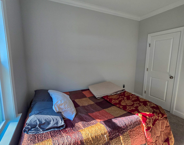 672 Emerald Bay Circle - Photo Thumbnail 18