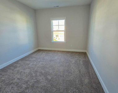672 Emerald Bay Circle - Photo Thumbnail 33