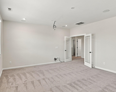 58 Comfort Court - Photo Thumbnail 33