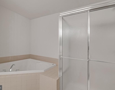 252 Brinley Drive - Photo Thumbnail 27