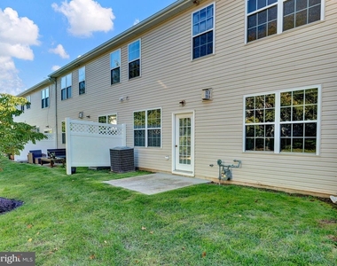 252 Brinley Drive - Photo Thumbnail 34