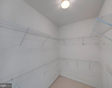 252 Brinley Drive - Photo Thumbnail 31
