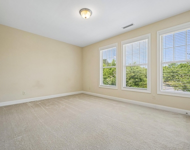 103 Avas Loop - Photo Thumbnail 15