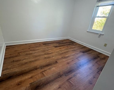 71 S Evergreen Avenue - Photo Thumbnail 7