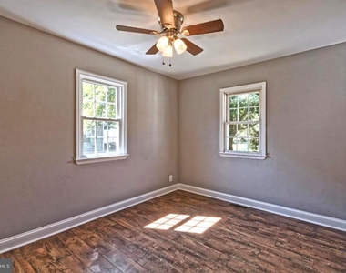 308 Florence Boulevard - Photo Thumbnail 12