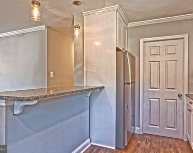308 Florence Boulevard - Photo Thumbnail 8