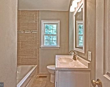 308 Florence Boulevard - Photo Thumbnail 14
