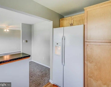 204 Warwick Road - Photo Thumbnail 2
