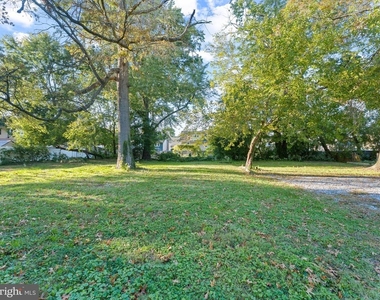 41 W Clinton Avenue - Photo Thumbnail 21