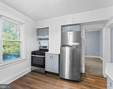 41 W Clinton Avenue - Photo Thumbnail 7