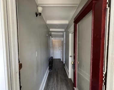 27 Washington Avenue - Photo Thumbnail 1