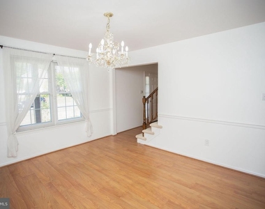 9 N Green Acre Drive - Photo Thumbnail 11