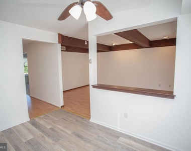 9 N Green Acre Drive - Photo Thumbnail 25