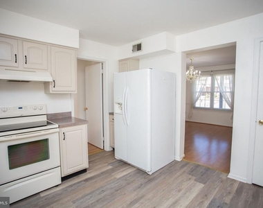 9 N Green Acre Drive - Photo Thumbnail 19