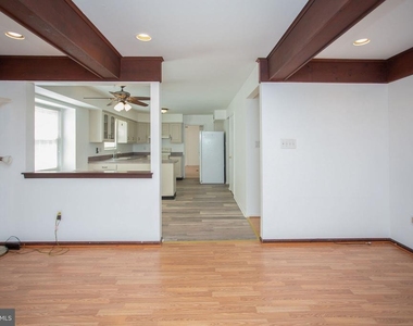 9 N Green Acre Drive - Photo Thumbnail 28