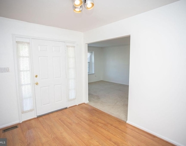 9 N Green Acre Drive - Photo Thumbnail 6
