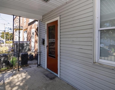 207 Somerset Street - Photo Thumbnail 3