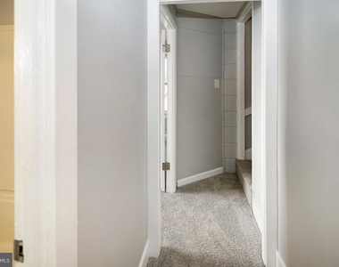 207 Somerset Street - Photo Thumbnail 19
