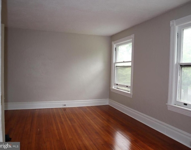 208 Linden Avenue - Photo Thumbnail 7