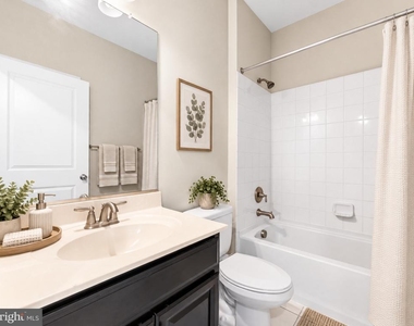 33 Sullivan Way - Photo Thumbnail 31