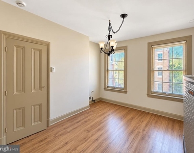 30 W Union Street - Photo Thumbnail 2
