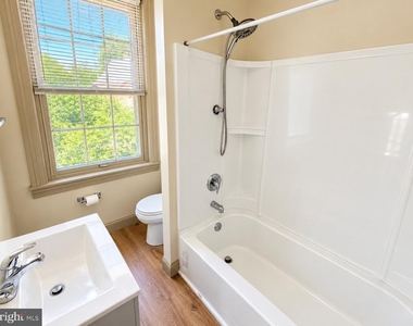 30 W Union Street - Photo Thumbnail 5