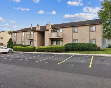 1001 Woodhollow Drive - Photo Thumbnail 22