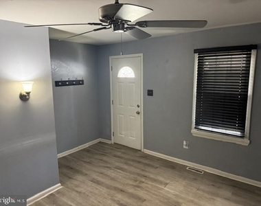 408 Buttonwood Street - Photo Thumbnail 3