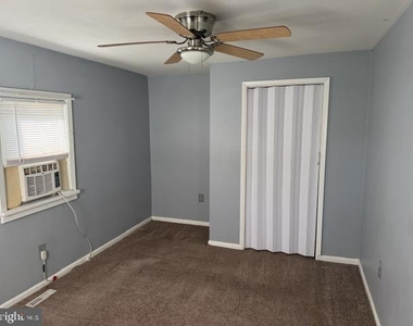 408 Buttonwood Street - Photo Thumbnail 7