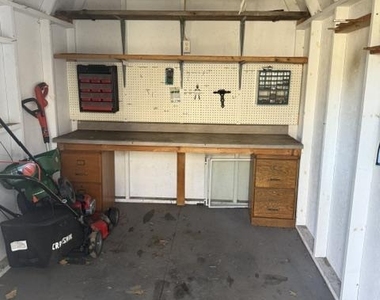 408 Buttonwood Street - Photo Thumbnail 12