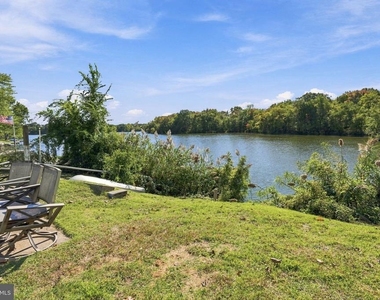 200 Leon Avenue - Photo Thumbnail 20