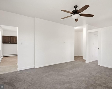 200 Leon Avenue - Photo Thumbnail 11