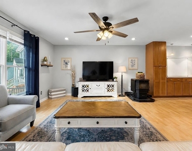 20900 Mauvy Moss Place - Photo Thumbnail 5