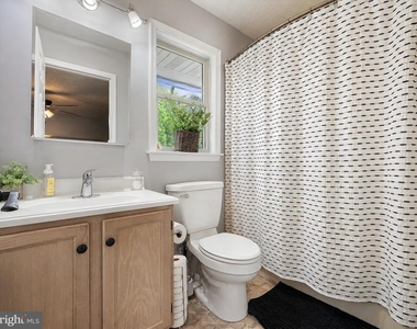 20900 Mauvy Moss Place - Photo Thumbnail 38