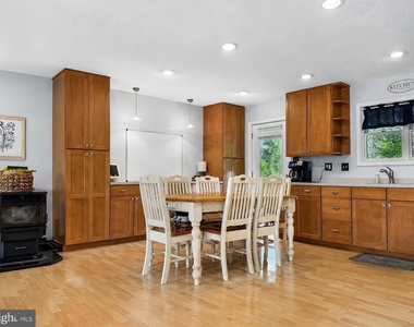 20900 Mauvy Moss Place - Photo Thumbnail 8