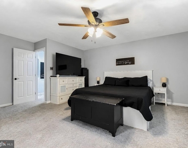 20900 Mauvy Moss Place - Photo Thumbnail 36